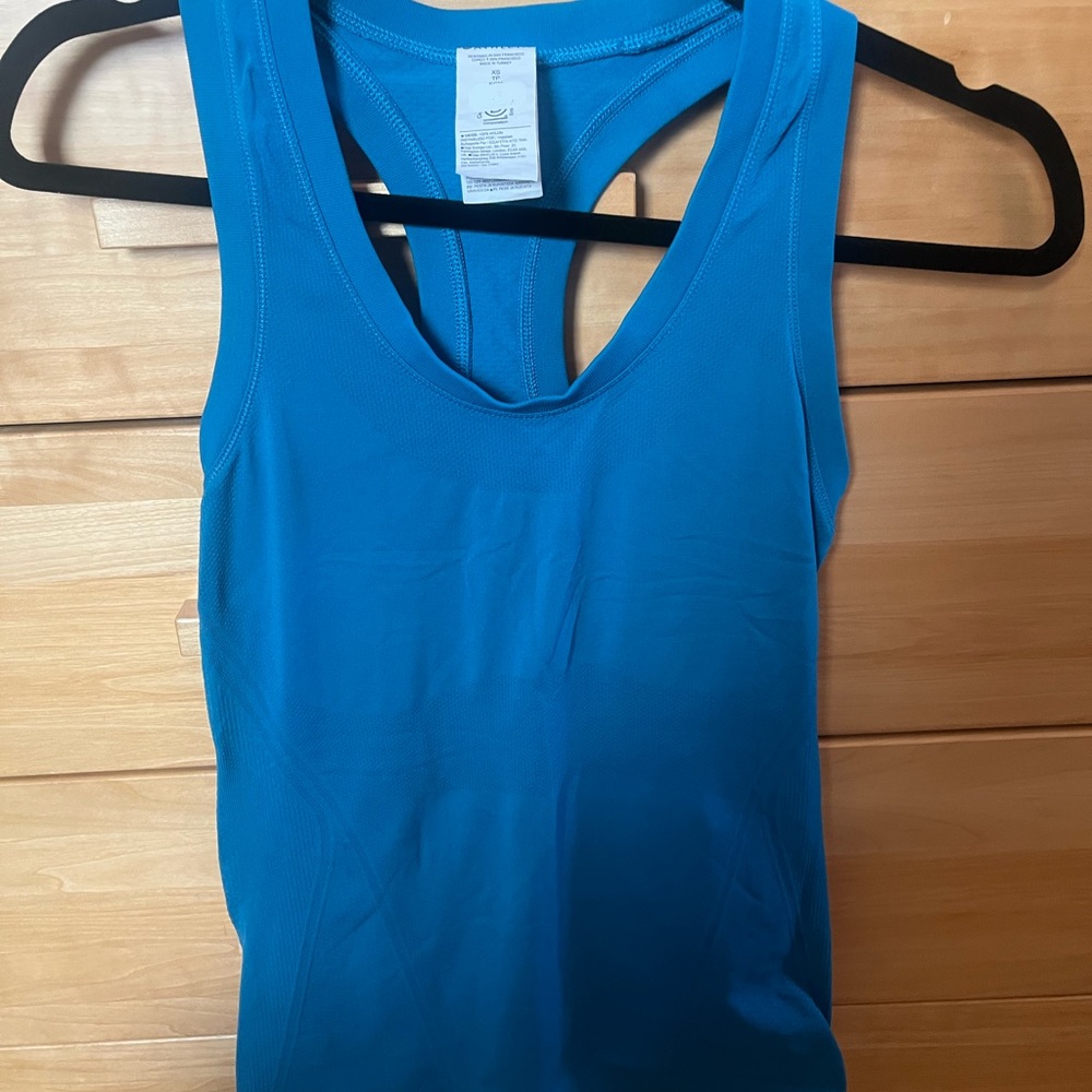 Athleta Momentum Seamless Turquoise Tank Top